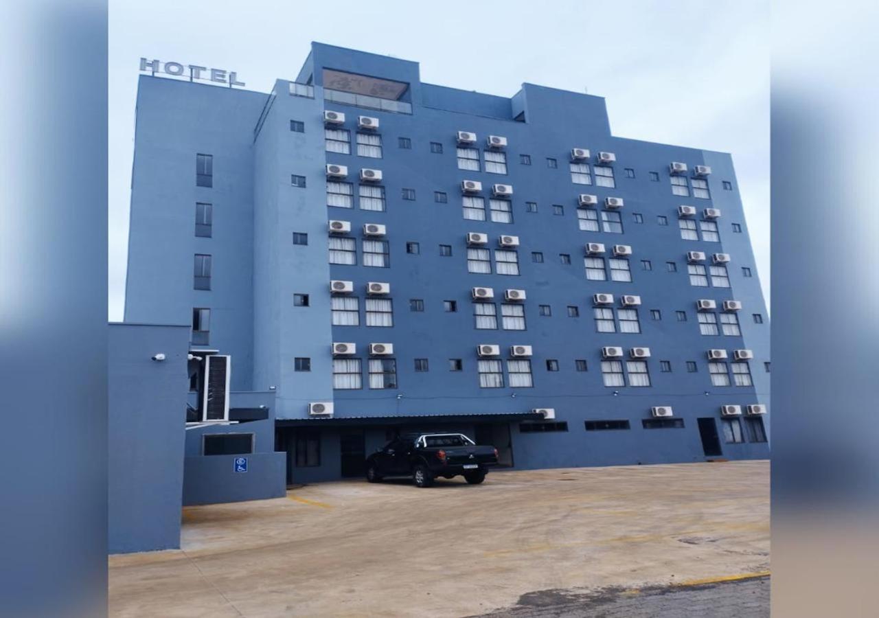 Turis Hotel Dourados Bagian luar foto