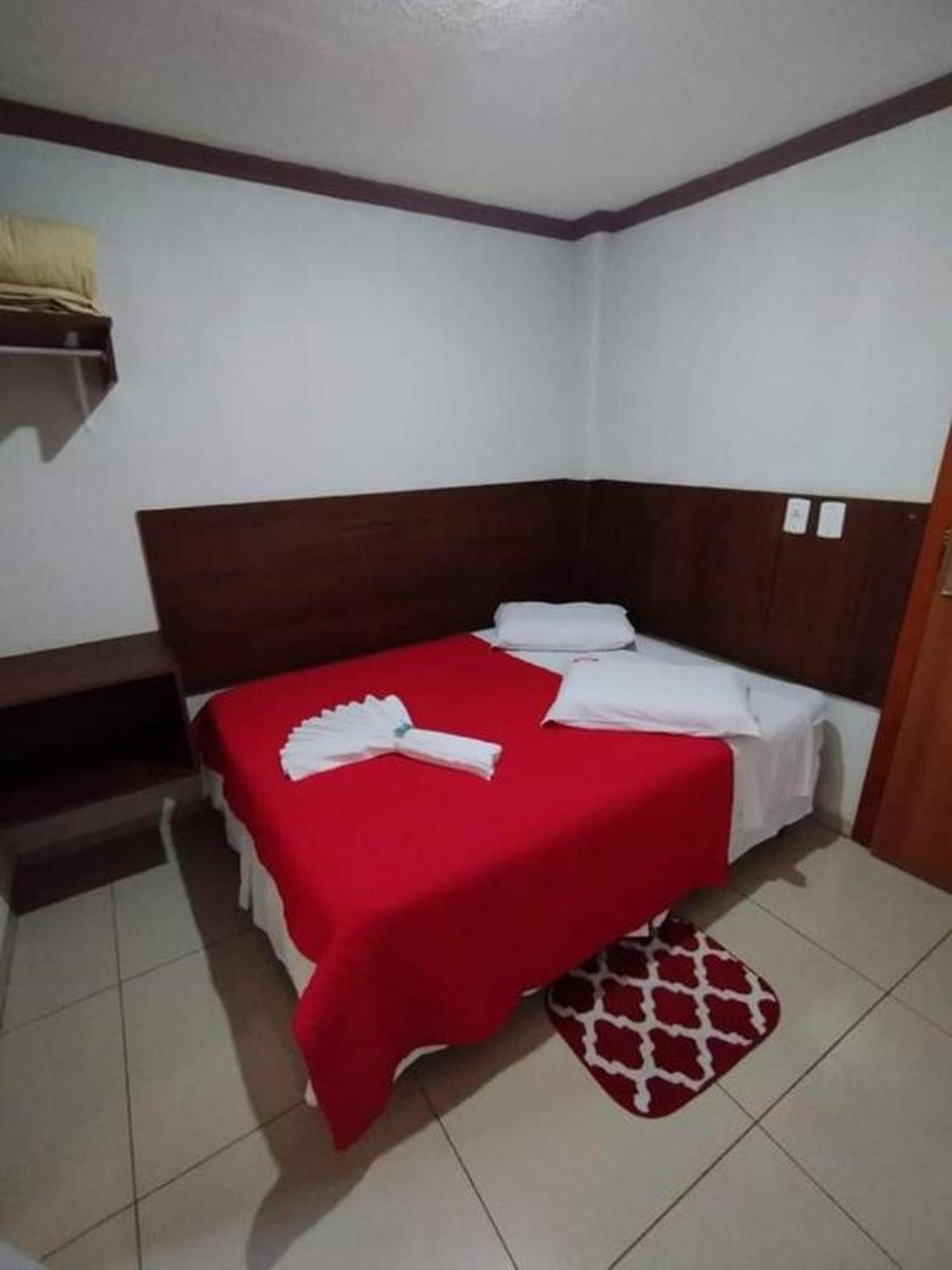 Turis Hotel Dourados Bagian luar foto
